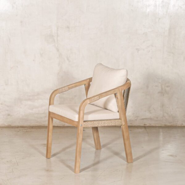 Silla para Exterior Amstrong | Madera de Acacia | Asiento Tejido | Diseño moderno | Silla de Exterior |