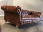 Sillón Chesterfield Capitoneado 100% Cuero (Love Seat)