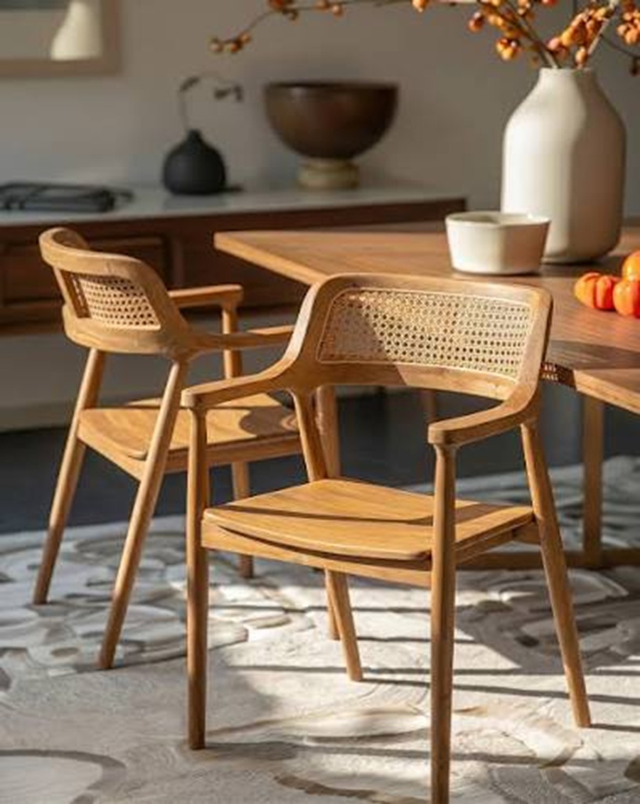 Silla Vesi | Madera Solida de Teca | Diseño moderno | Silla de exterior